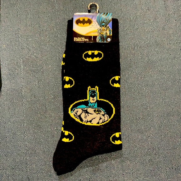 Batman Crew Socks 1pair NWT - Picture 1 of 4